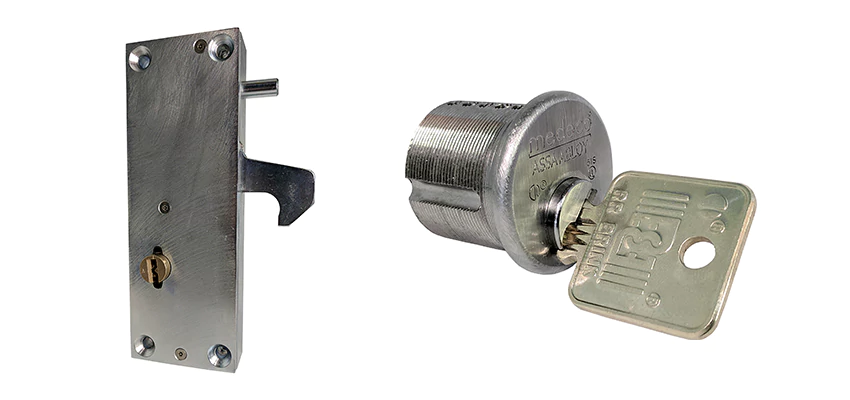 RR Fence Gates Brink Locks Repair in North Tustin, California