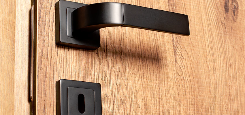 Weekend Lockout Assistance Troubleshooting in North Tustin, California