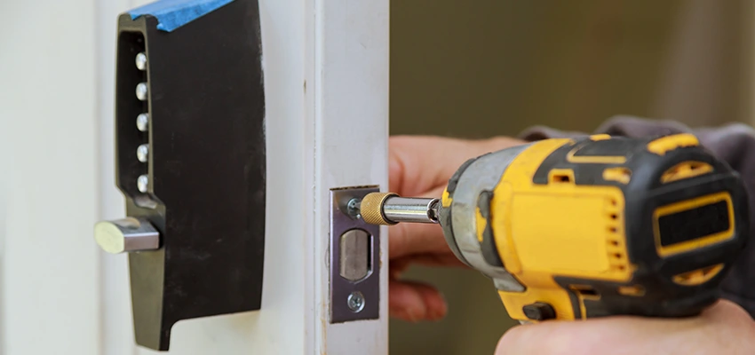 Eviction Locksmith For Key Duplication in North Tustin, California